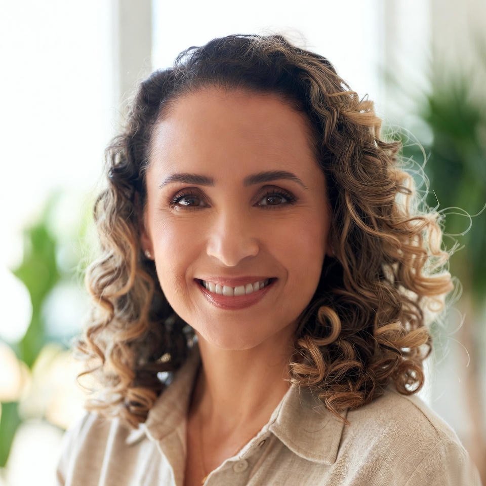 O agente atua como parceiro estratégico de ONGs, ajudando a criar programas de voluntariado bem estruturados, com diagnóstico, plano, escopo, cronograma e definição clara do perfil dos participantes. Além disso, traz ideias objetivas para engajar, comunicar e reter voluntários, apoia na criação de papéis, fluxos e governança, conecta cada ação aos ODS e ao impacto social esperado e ainda serve como consultor para líderes que querem fortalecer uma cultura viva de comunidade.